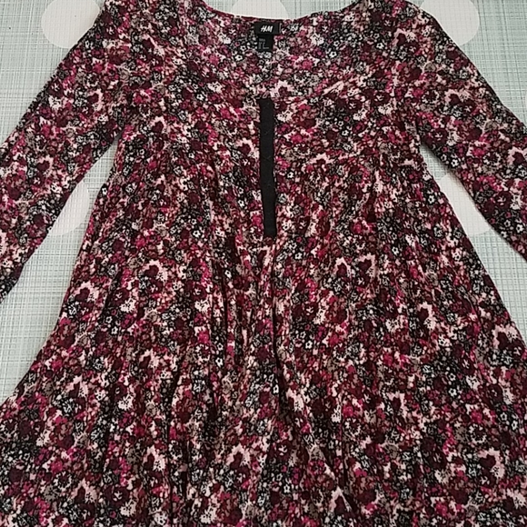 H&M floral dress - Picture 2 of 4